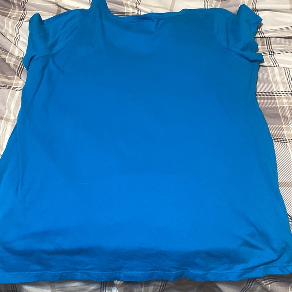 Cross T-shirt - Picture 2 of 2